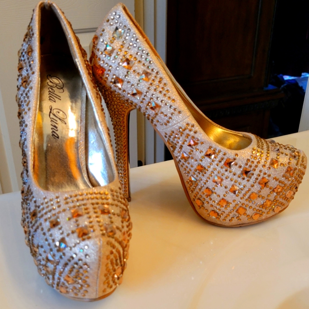 Cute rose gold platform heels, sz 8
